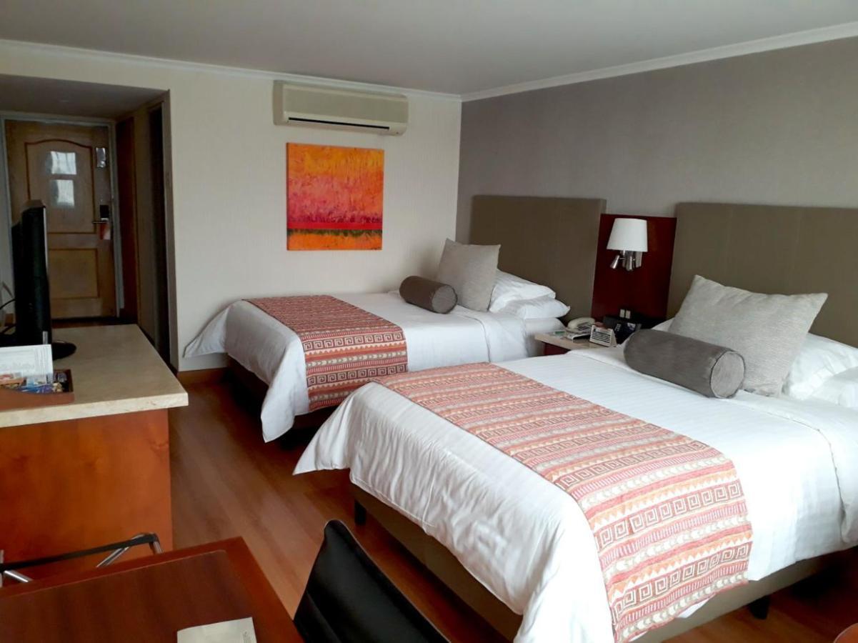 Bogota Plaza Hotel מראה חיצוני תמונה